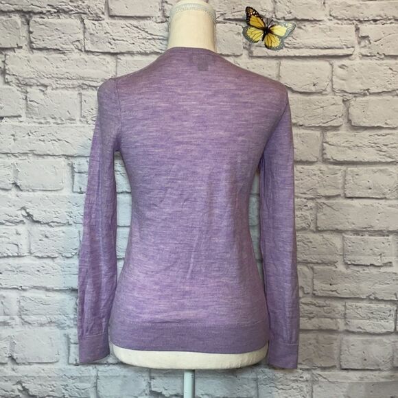 Lord & Taylor Extra Fine Merino Wool Sweater Size Medium Petite - Picture 4 of 7